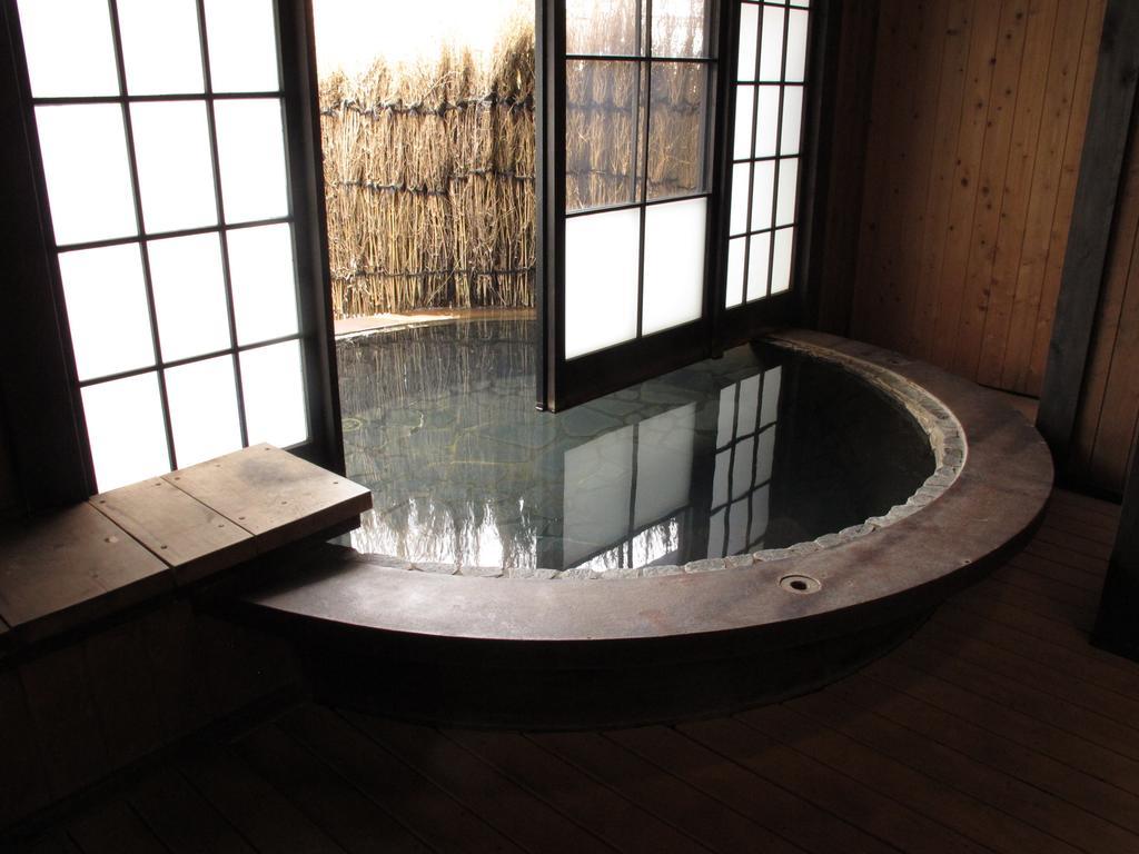 Okada Ryokan Warakutei Takayama  Exterior foto