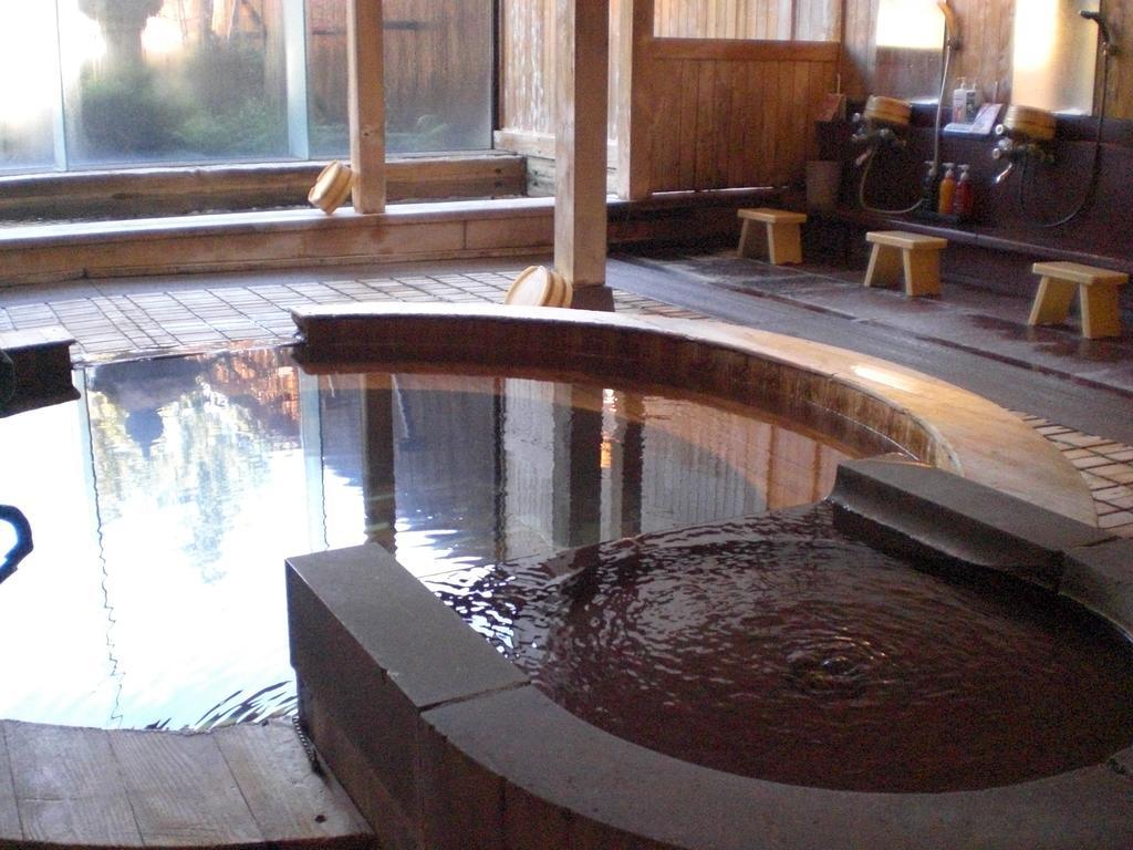 Okada Ryokan Warakutei Takayama  Exterior foto