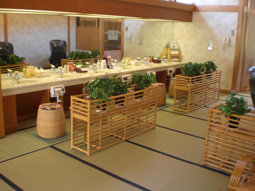 Okada Ryokan Warakutei Takayama  Exterior foto