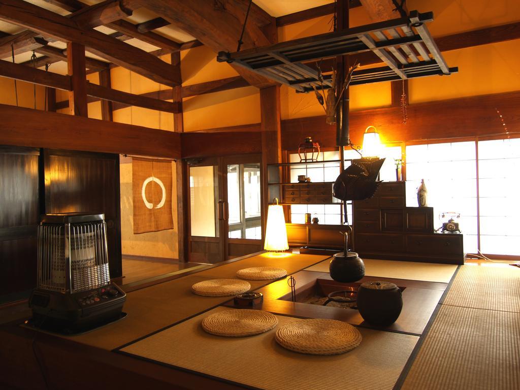 Okada Ryokan Warakutei Takayama  Exterior foto