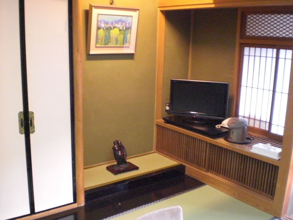 Okada Ryokan Warakutei Takayama  Exterior foto