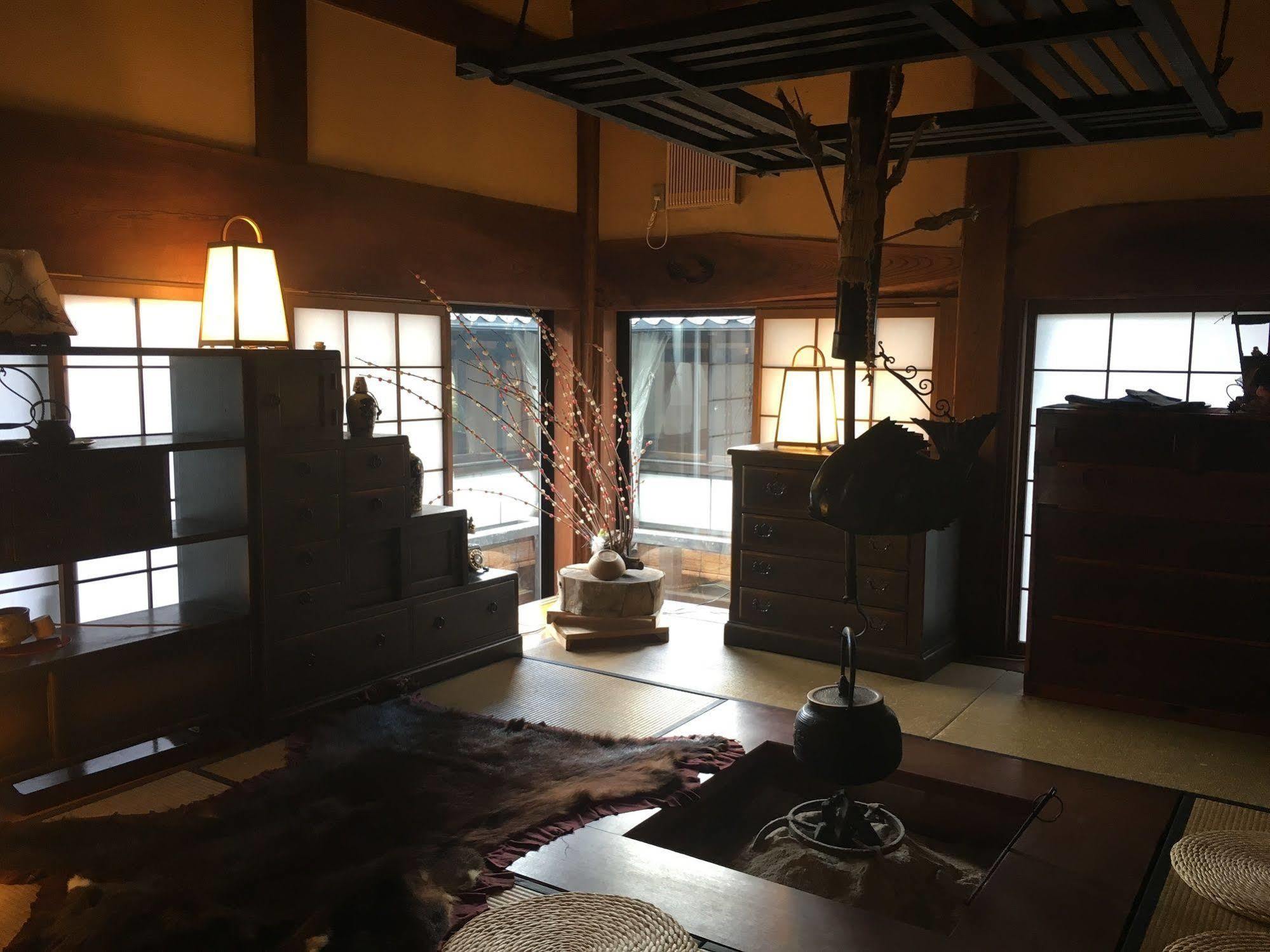 Okada Ryokan Warakutei Takayama  Exterior foto