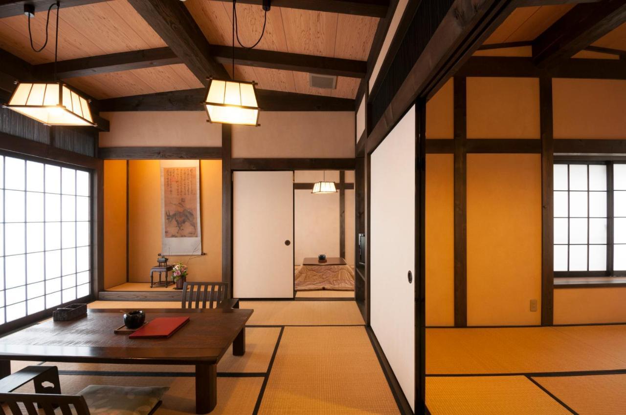 Okada Ryokan Warakutei Takayama  Exterior foto